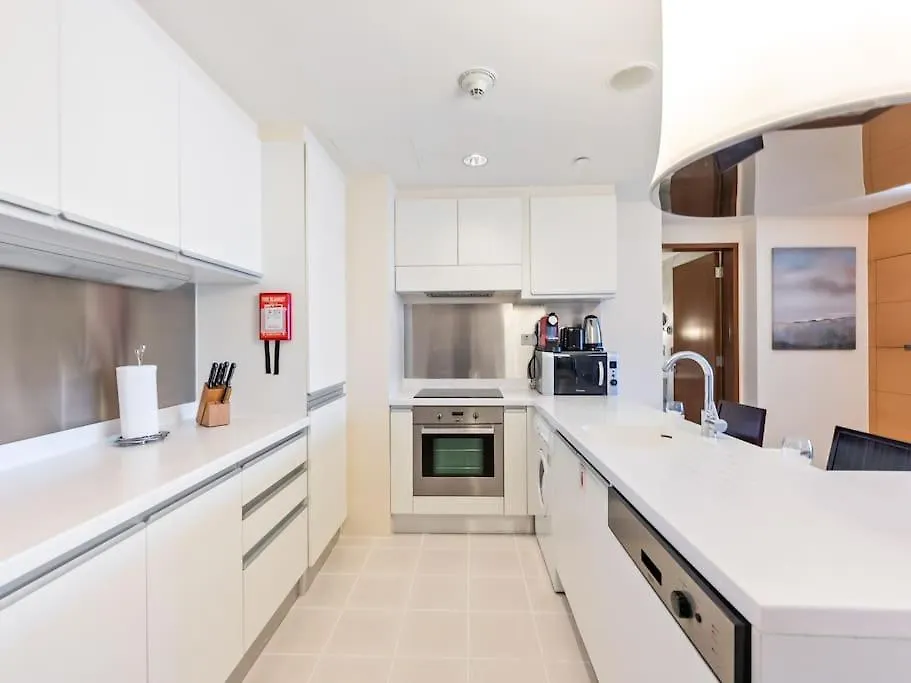 Snug Studio In Dubai Mall Steps From Burj Khalifa 0*,