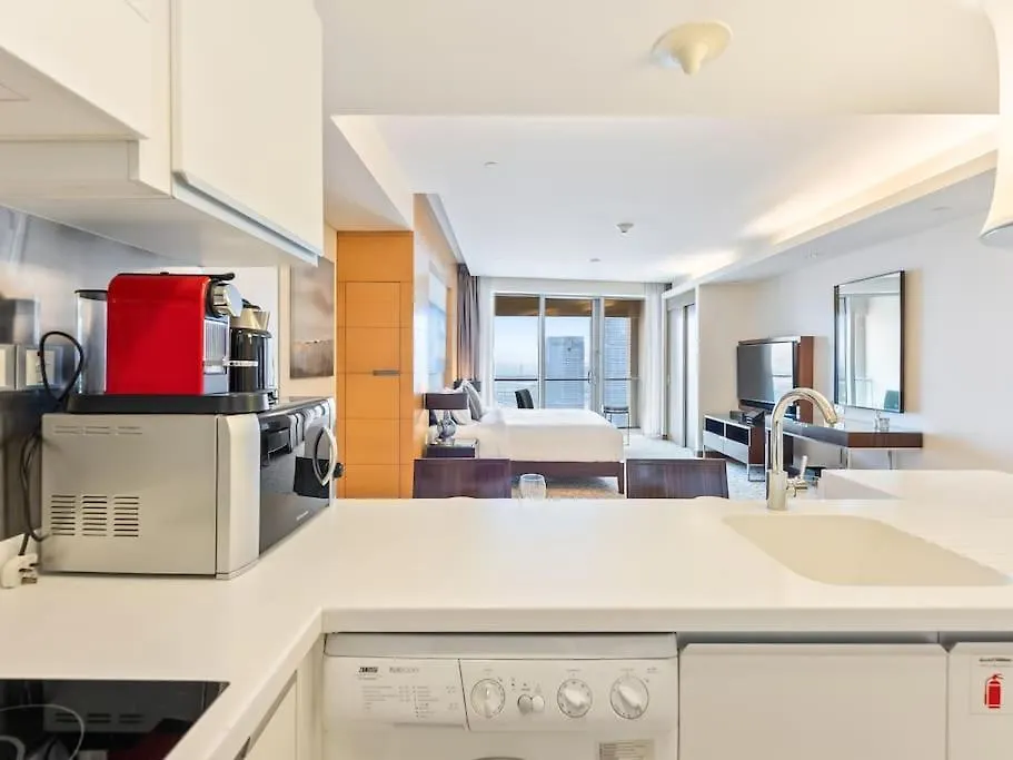 Apartment Snug Studio In Dubai Mall Steps From Burj Khalifa Vereinigte Arabische Emirate